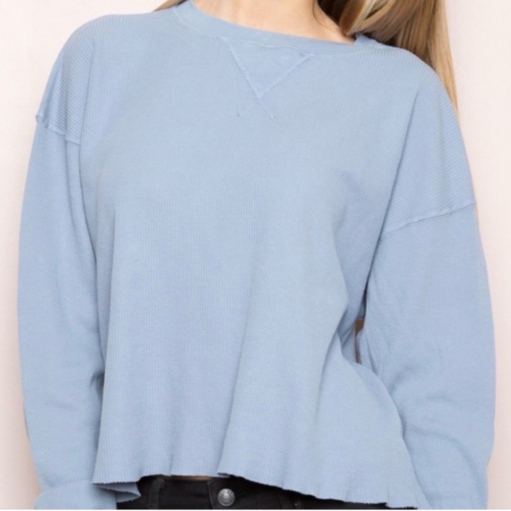 Brandy Melville Cropped Waffle Knit Long Sleeve - Heather Blue - Raw Hem